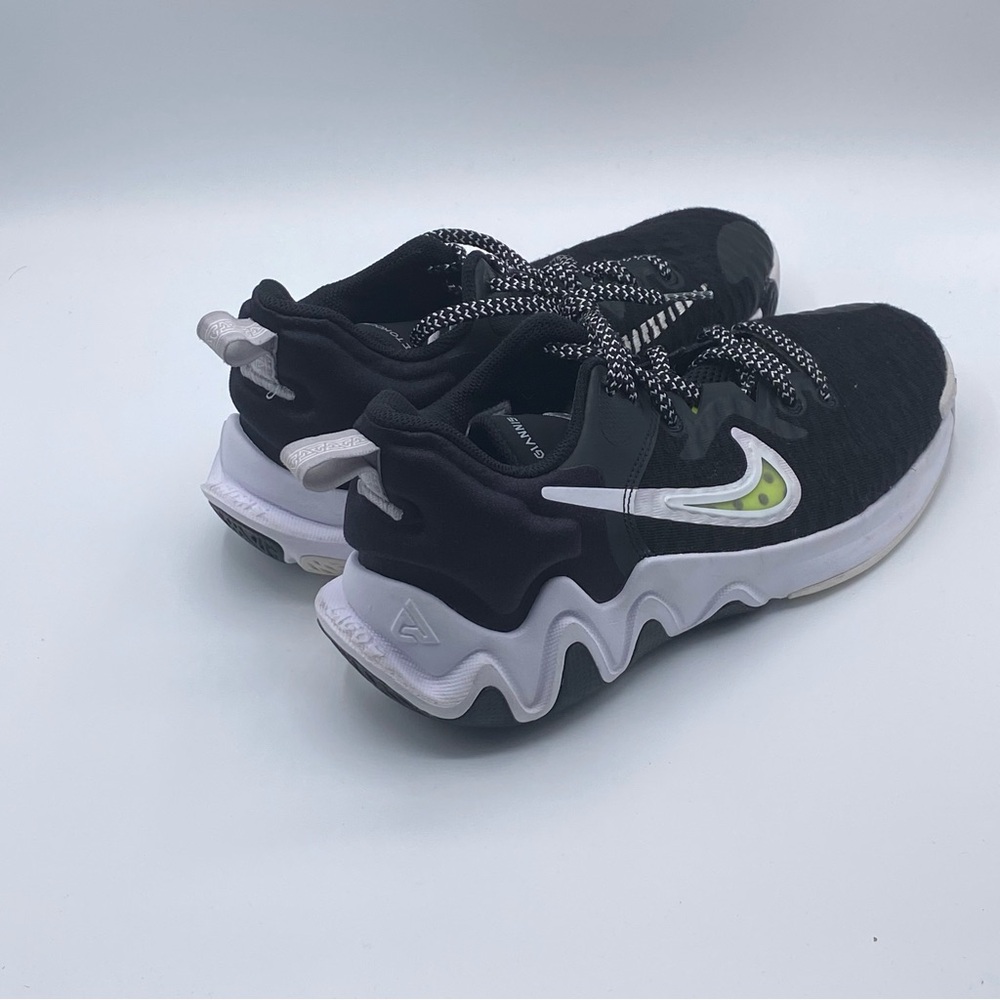 Nike Giannis Immortality Sneakers‎ Black White - Picture 3 of 4